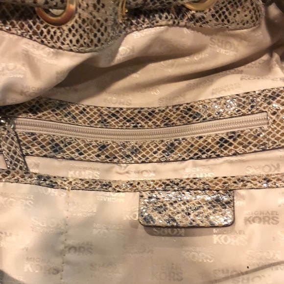 Michael Kors faux snakeskin studded grey bag - Picture 12 of 12